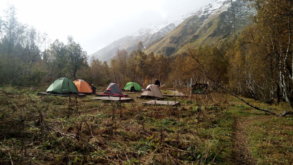 палаточный лагерь Кардывач